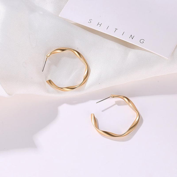 Women's Earring Glod Metal Geometric