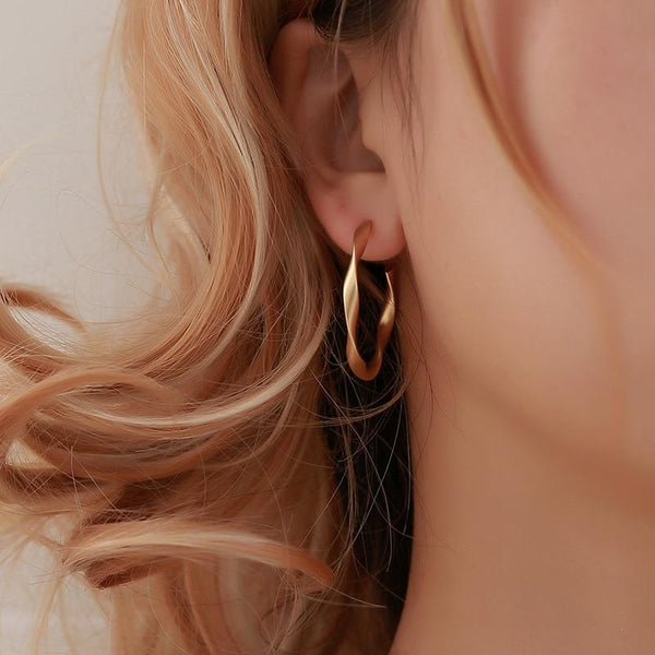 Women's Earring Glod Metal Geometric